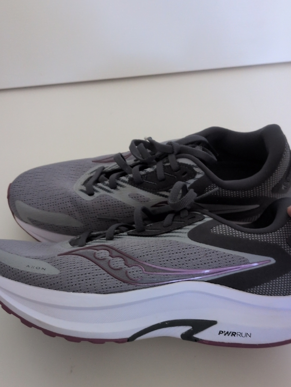Saucony Women's Axon 2 Running Shoes - 8.5 - Picture 5 of 8